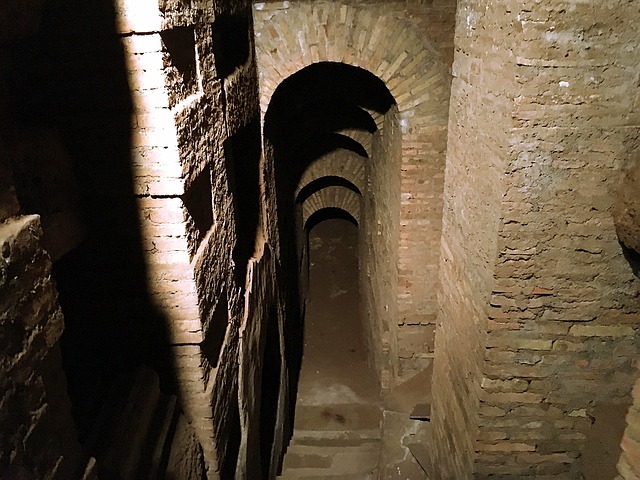 římské katakomby